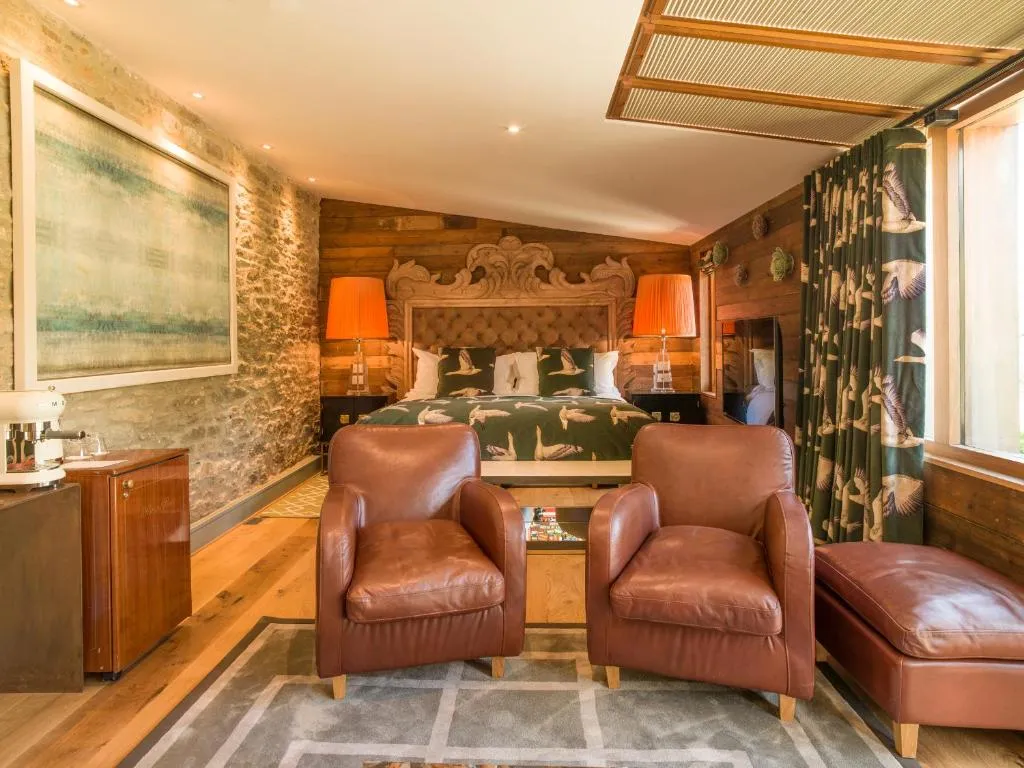 Spa Suite @ Homewood Hotel and Spa