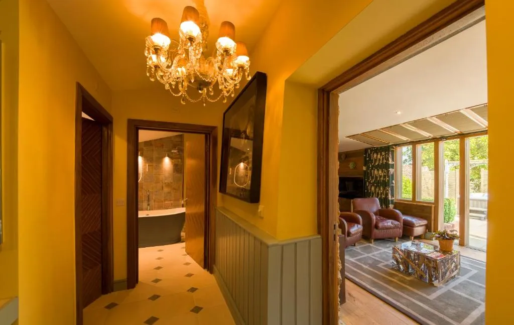 Spa Suite @ Homewood Hotel and Spa