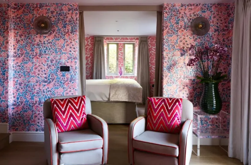 Mews Hot Tub Suite @ Homewood Hotel and Spa