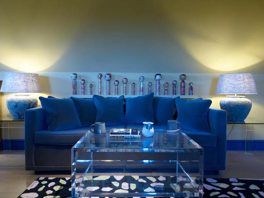 Mews Junior Suite @ Homewood Hotel and Spa