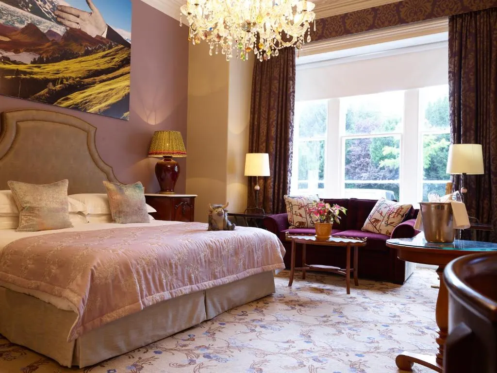 Roomy King @ The Bird  Bath