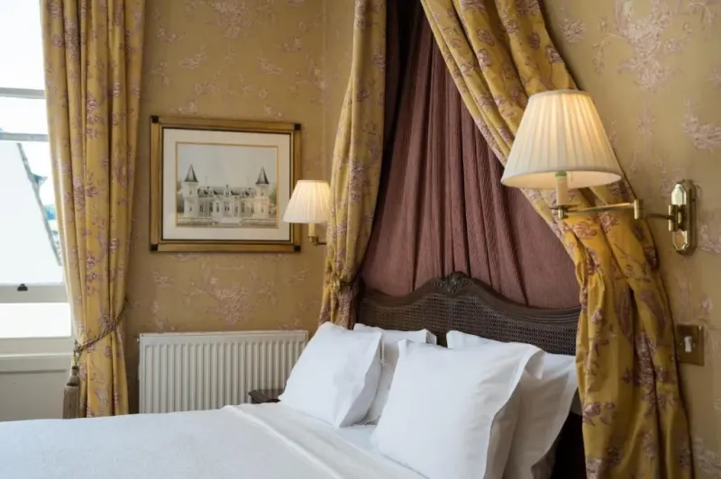 Superior King @ Dukes Bath