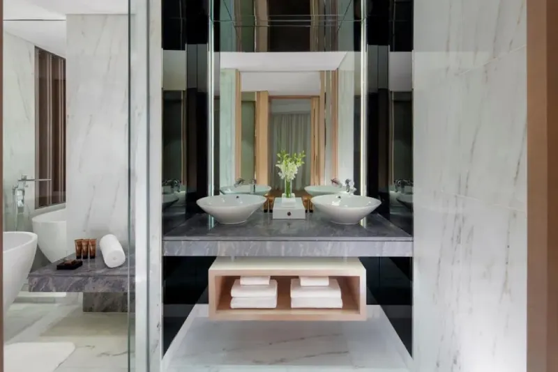 Silver Screen Suite @ Paramount Hotel Dubai