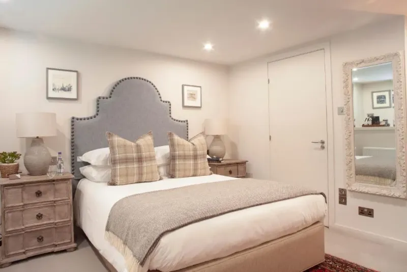 The House Superior Room @ The Roseate Edinburgh