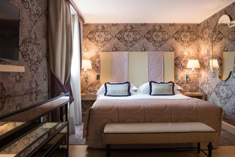 Deluxe Triple Room @ Splendid Venice   Starhotels Collezione