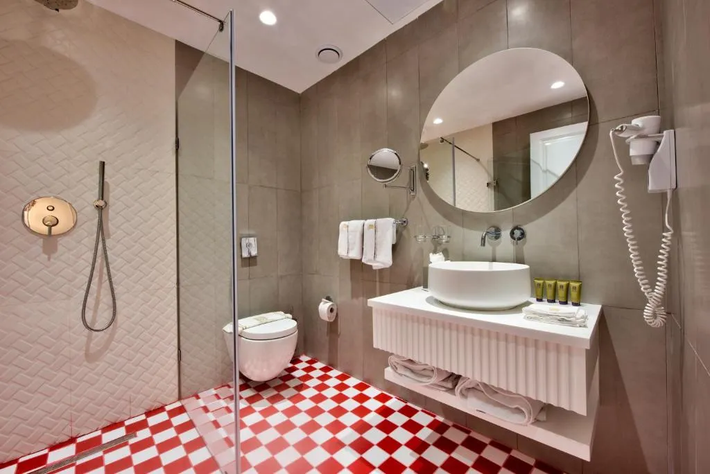 Superior Room double or twin @ HOLM Boutique and Spa