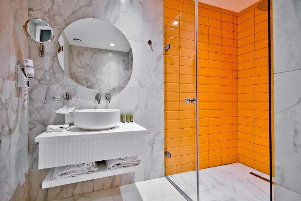 Deluxe Room double or twin @ HOLM Boutique and Spa