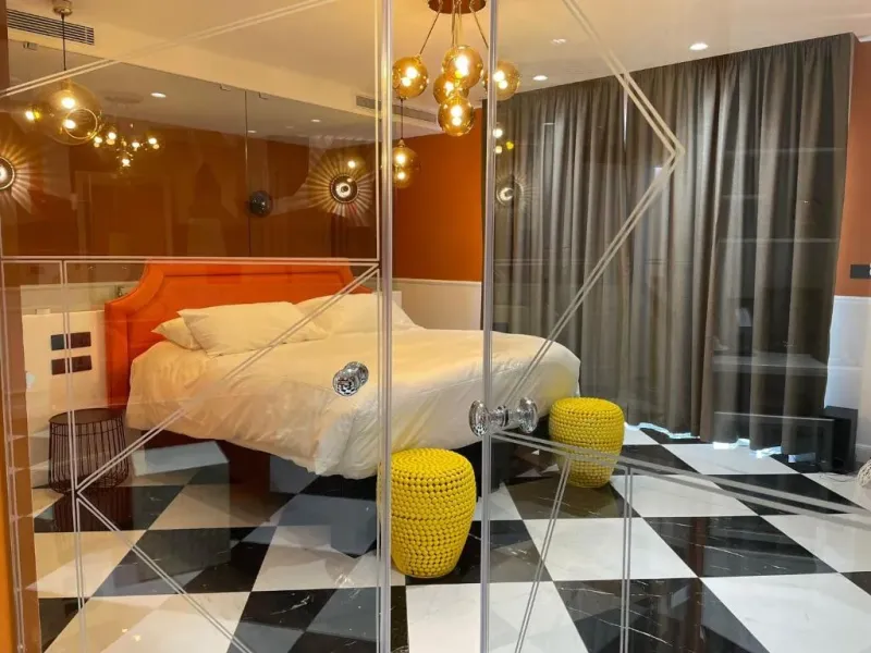 Deluxe Suite  Double Twin  @ HOLM Boutique and Spa