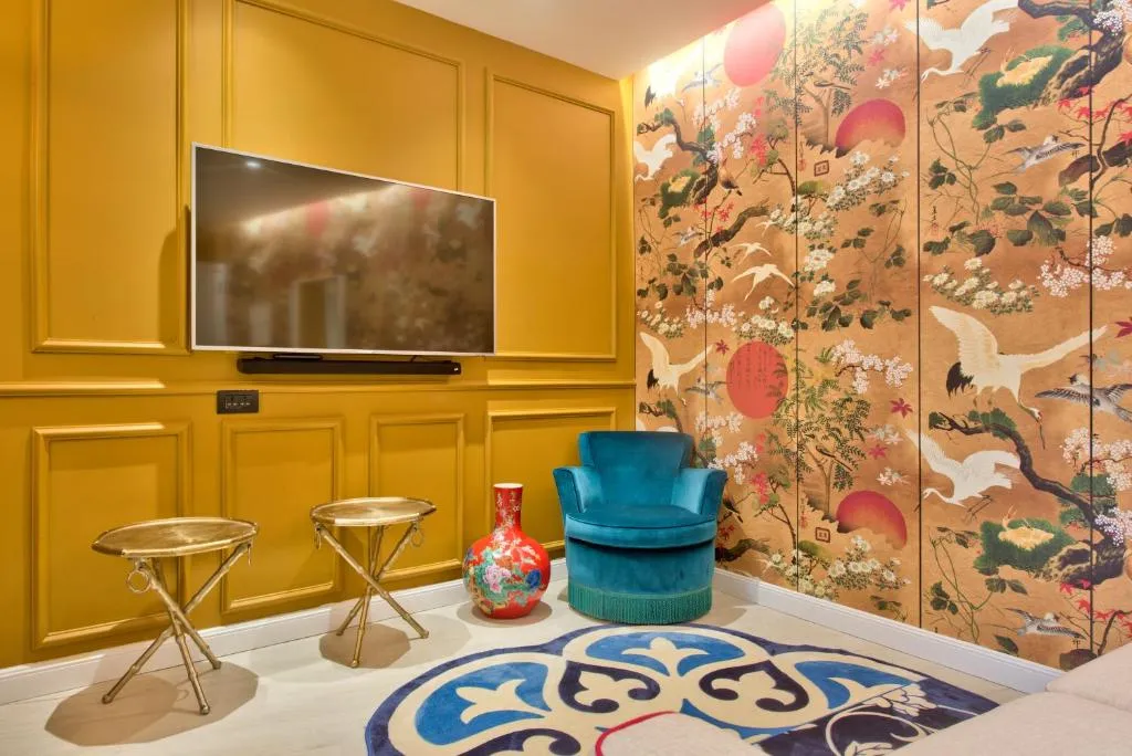 Executive Suite with Outdoor Spa Bath  amp  Kitchenette @ HOLM Boutique and Spa