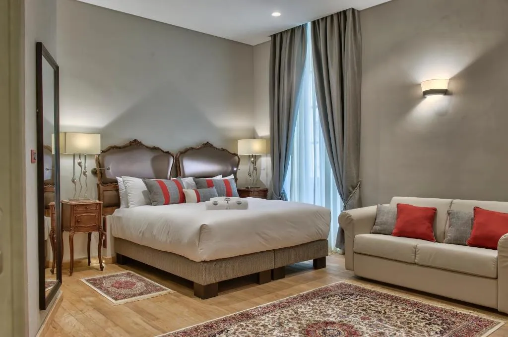 Deluxe Room double or twin @ Palazzo Consiglia