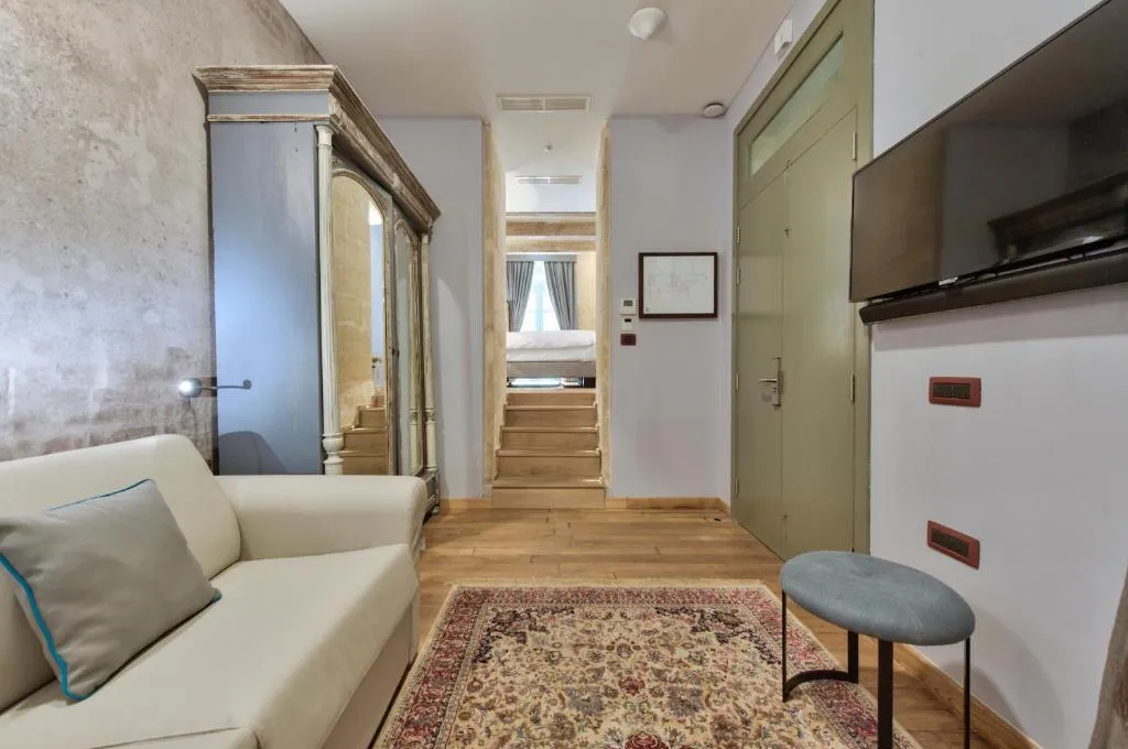 Deluxe Suite double or twin @ Palazzo Consiglia