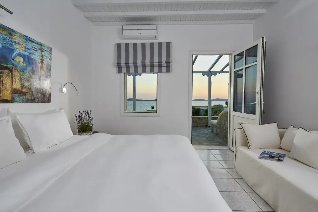 Superior Room with Sea View @ Hippie Chic Hotel