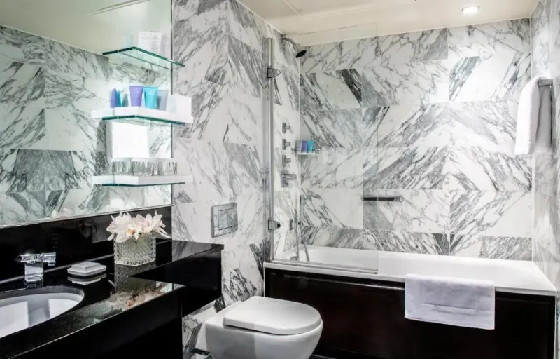 Studio Suite @ The Kensington