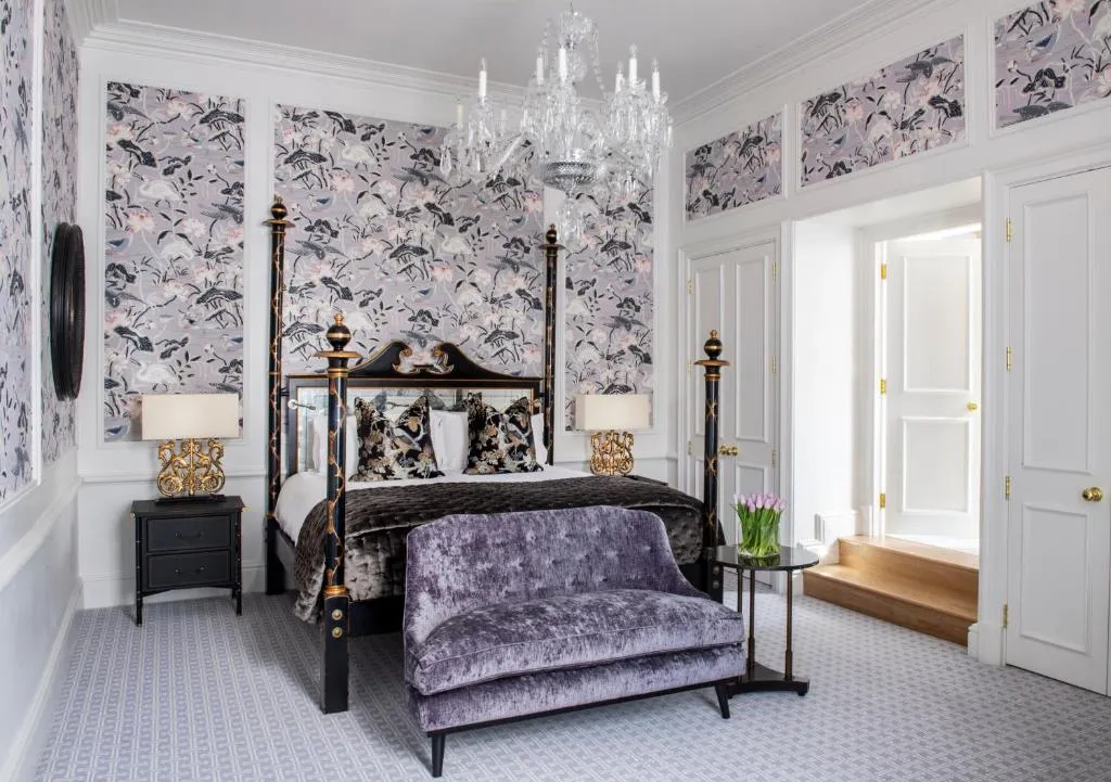 The Brompton Suite @ The Kensington