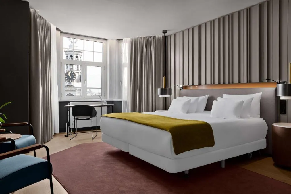 Family Quadruple Room @ NH Collection Amsterdam Flower Market