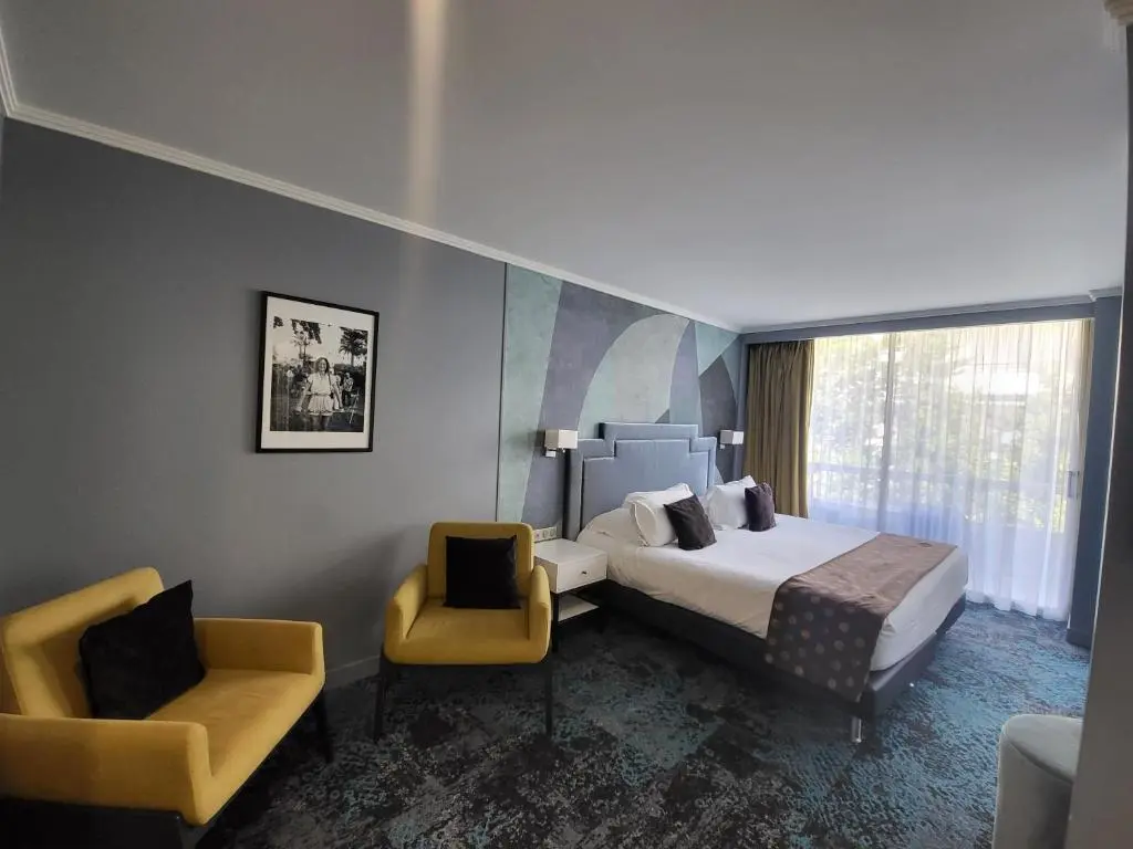 Family Suite with Balcony @ Juliana Hotel Cannes