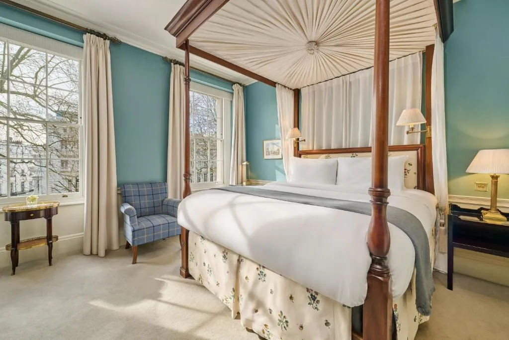 Roseate Suite @ Roseate House London