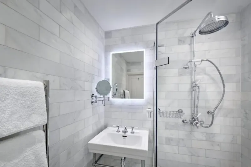 Deluxe Park View King @ The Roseate Villa Bath