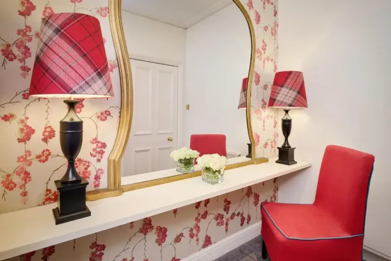 Luxury Park View King @ The Roseate Villa Bath