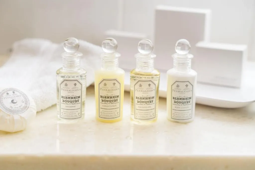 Luxury Park View King @ The Roseate Villa Bath