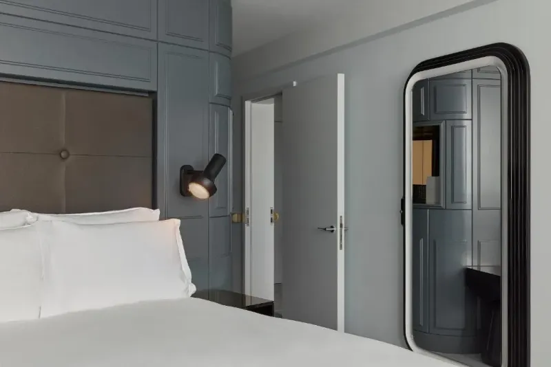 Family Standard @ Sea Containers London