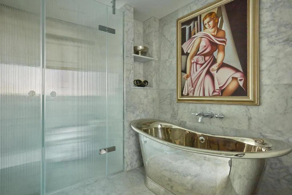 Art Deco Suite @ Sea Containers London