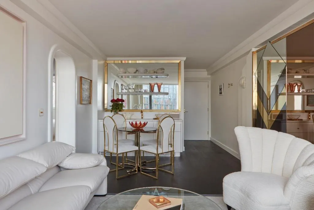 Dynasty Suite @ Sea Containers London