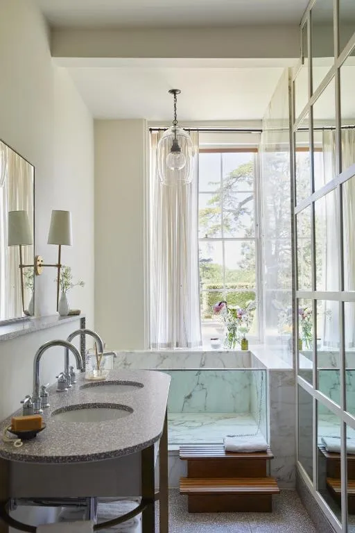 Hyde Suite @ The Grove