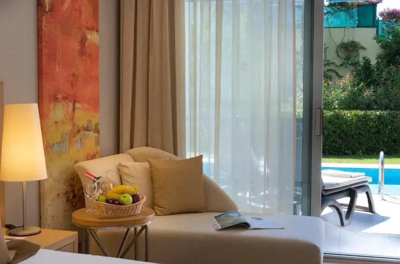 Swim up Room @ TUI Blue Barut And z   All Inclusive   Adults Only