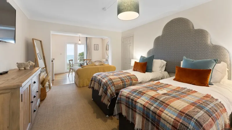 Connecting Sea View Studio Apartments @ The Rosevine