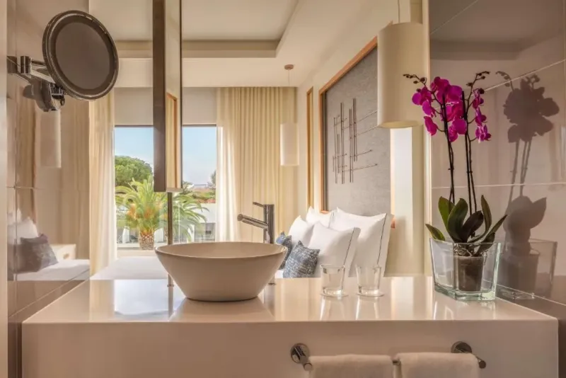 Superior Room with Terrace @ Tivoli Carvoeiro Algarve