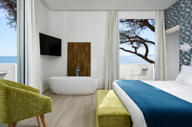 Executive Suite with Sea View @ The Sense Experience Resort