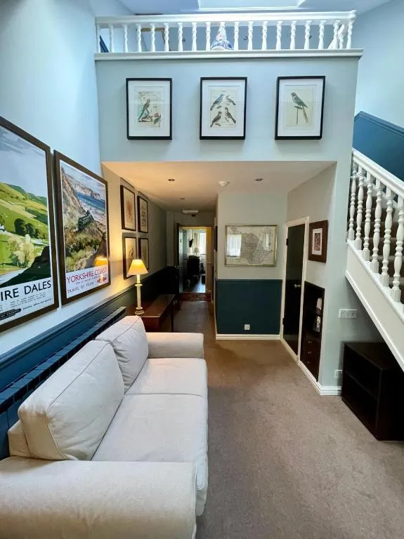 Split Level Suite @ Holdsworth House Hotel