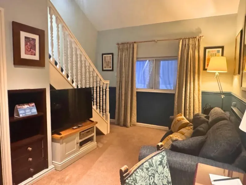 Split Level Suite @ Holdsworth House Hotel