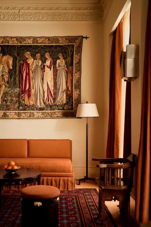 Grand Norfolk Suite @ Grand Hotel Bellevue London