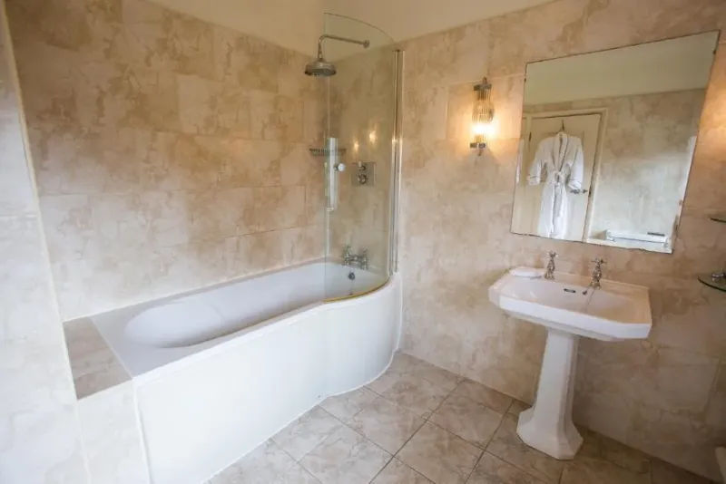 Manor House Deluxe @ Mallory Court Country House Hotel  amp  Spa