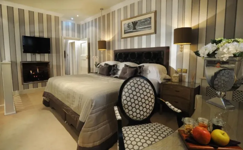 Suite @ Mallory Court Country House Hotel  amp  Spa