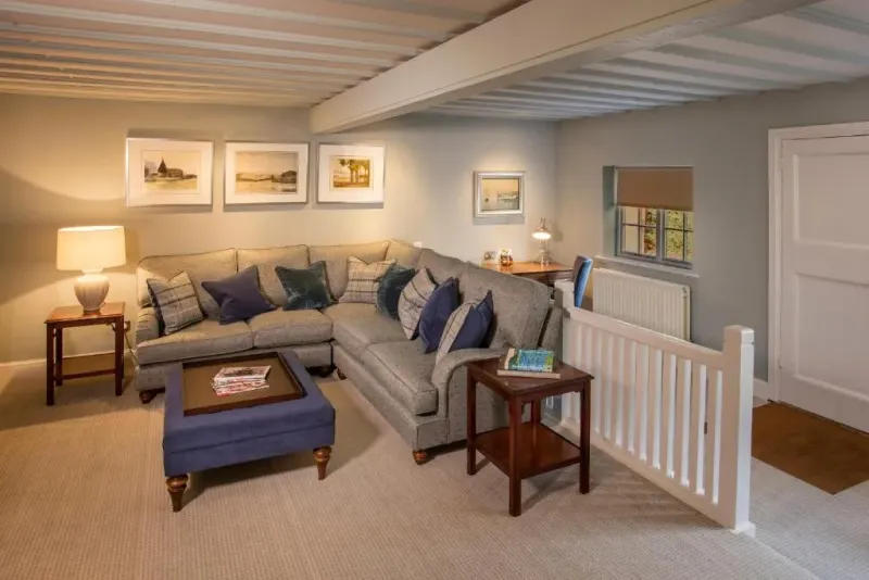 Deluxe Suite @ Foxhills Country Club and Resort
