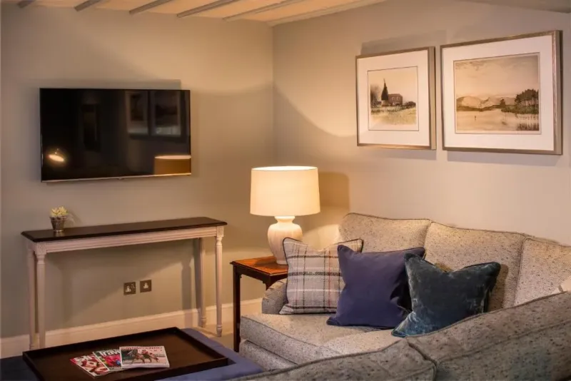 Deluxe Suite @ Foxhills Country Club and Resort