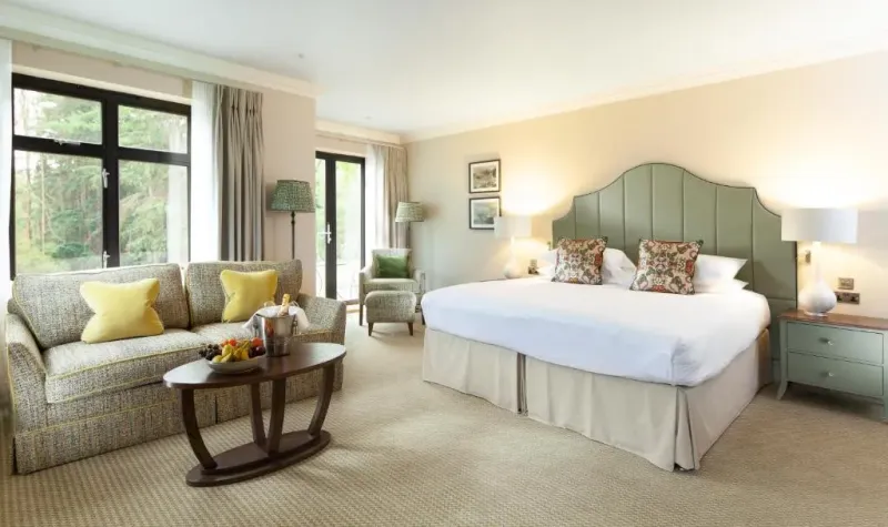 Executive Lyne House @ Foxhills Country Club and Resort