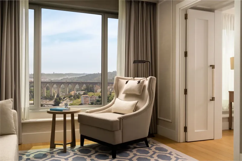 Maritime Suite detail