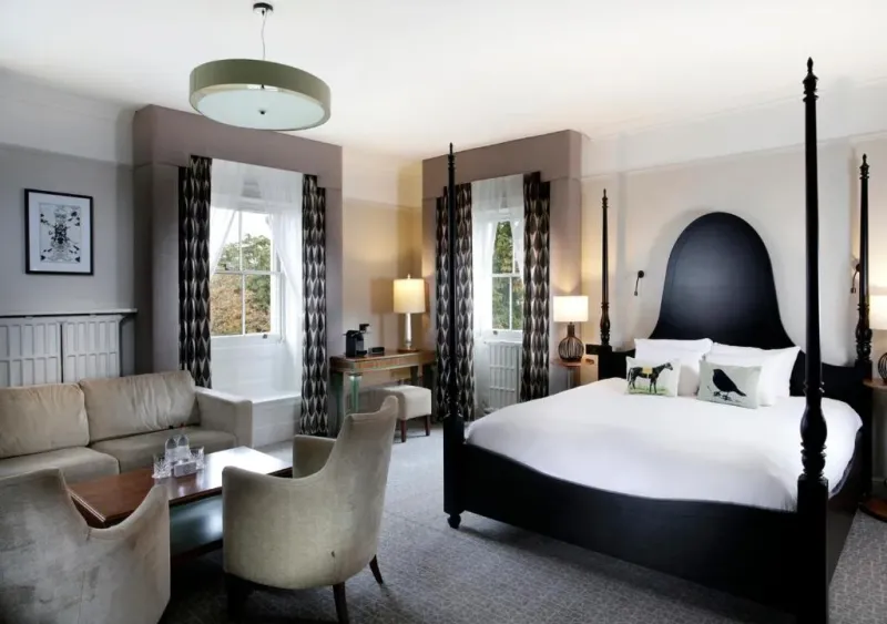 Junior Suite   1 King Bed @ Queens Hotel Cheltenham