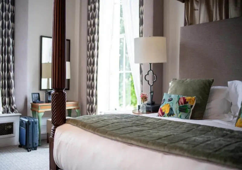 Junior Suite   1 King Bed @ Queens Hotel Cheltenham
