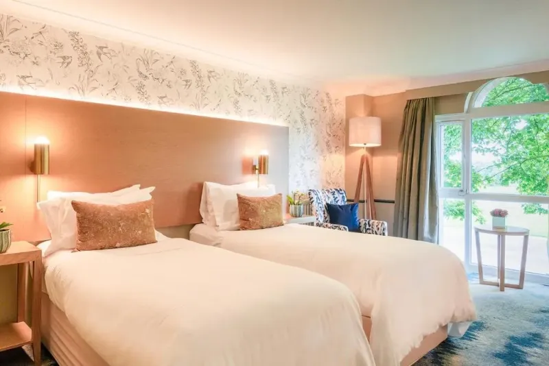 Signature Superior Twin Room  @ The Belfry Hotel  amp  Resort