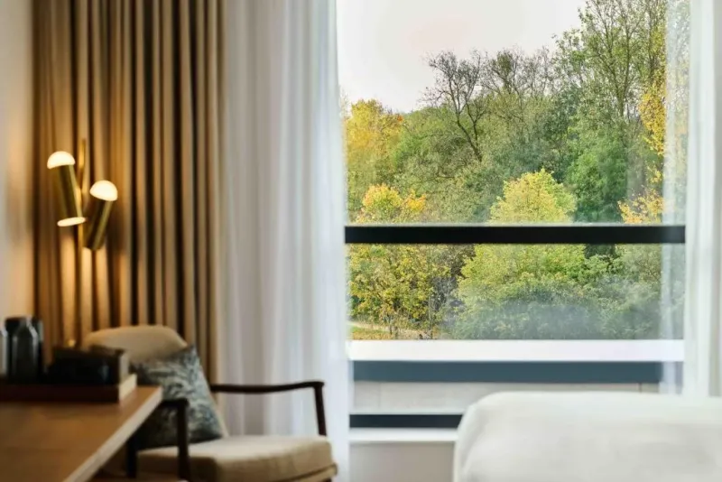 Deluxe King Room @ The Belfry Hotel  amp  Resort