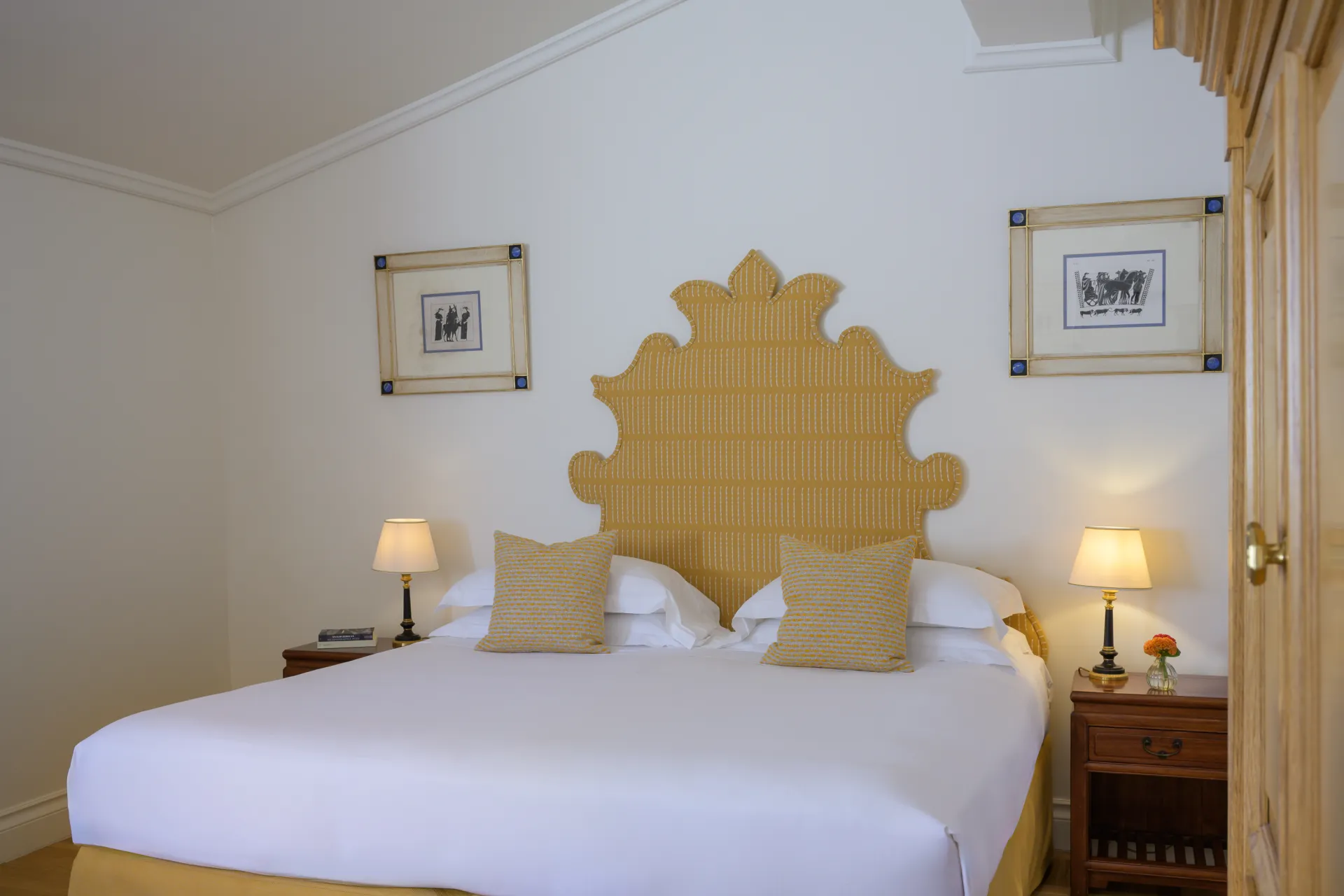 Deluxe Double Room @ Grand Hotel Continental Siena   Starhotels Collezione