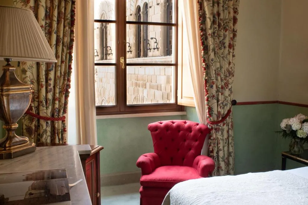 Connecting Rooms @ Grand Hotel Continental Siena   Starhotels Collezione