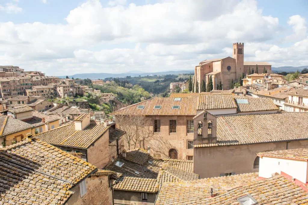 Deluxe Double or Twin Room with View @ Grand Hotel Continental Siena   Starhotels Collezione
