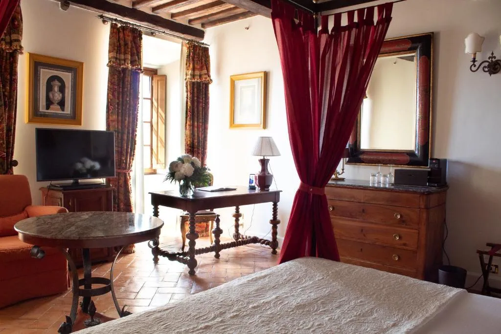 Deluxe Double or Twin Room with View @ Grand Hotel Continental Siena   Starhotels Collezione
