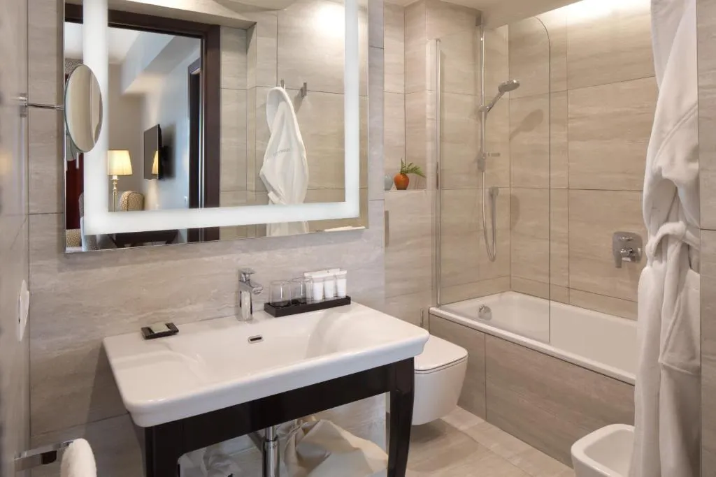 Junior Suite @ Starhotels Michelangelo Rome